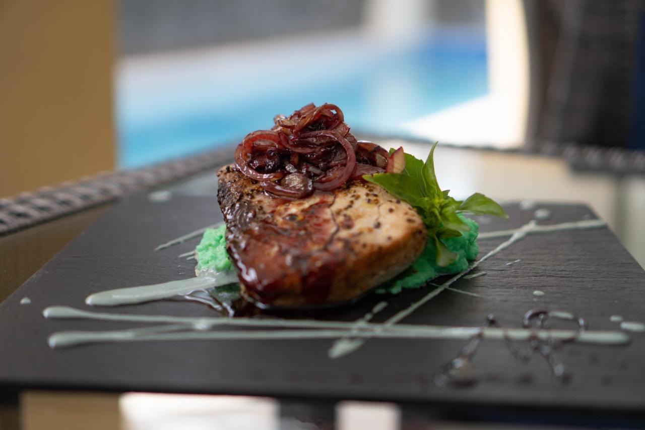 Blue Marlin Hotel Mindelo Exterior photo