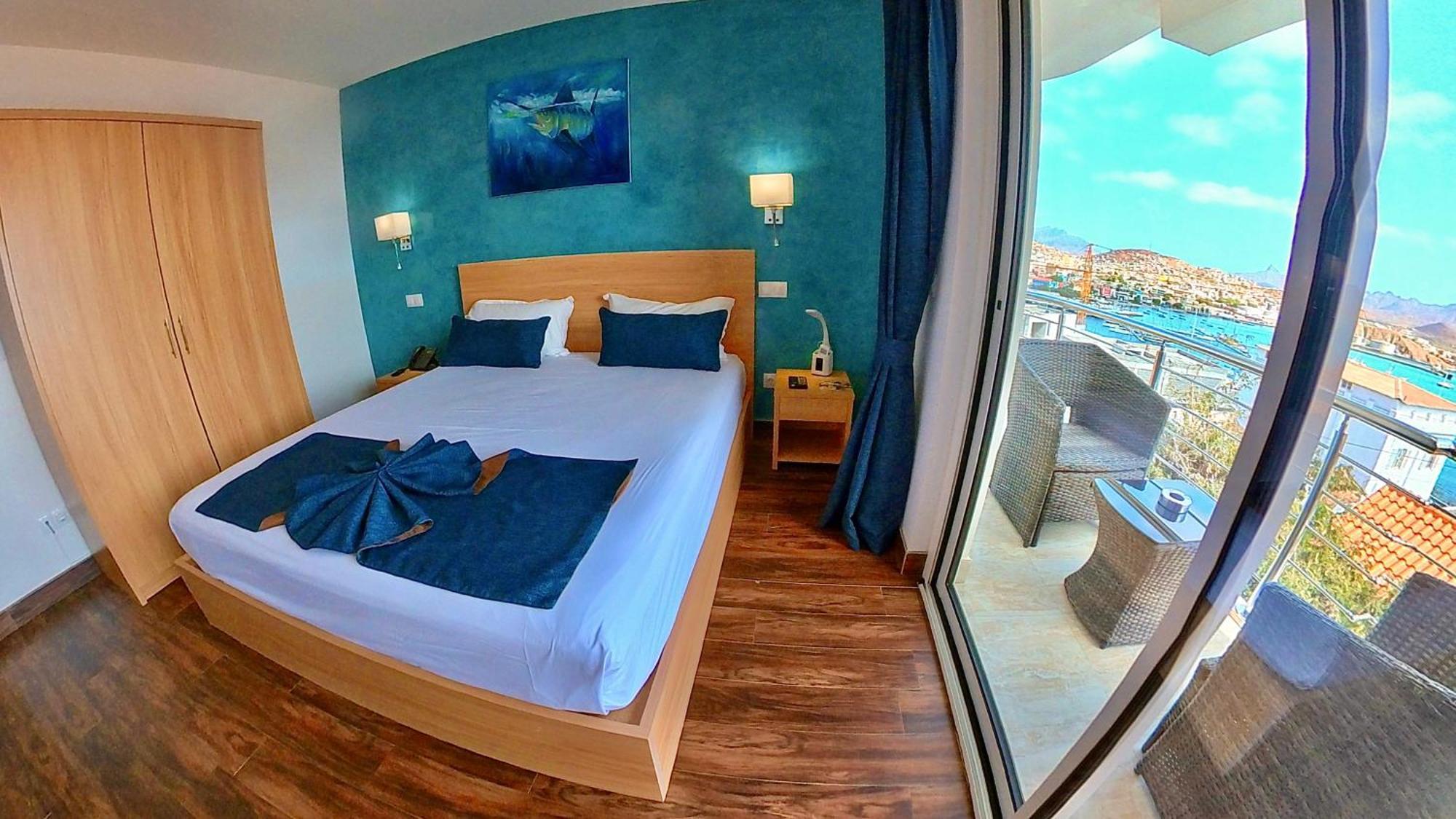 Blue Marlin Hotel Mindelo Exterior photo